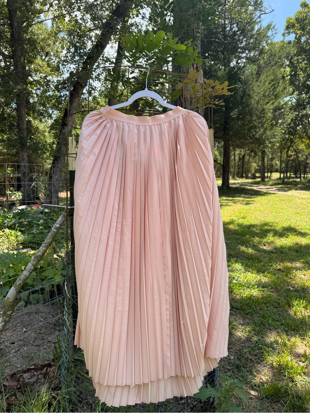 aerie Pleated Maxi Skirt in Soft Pink